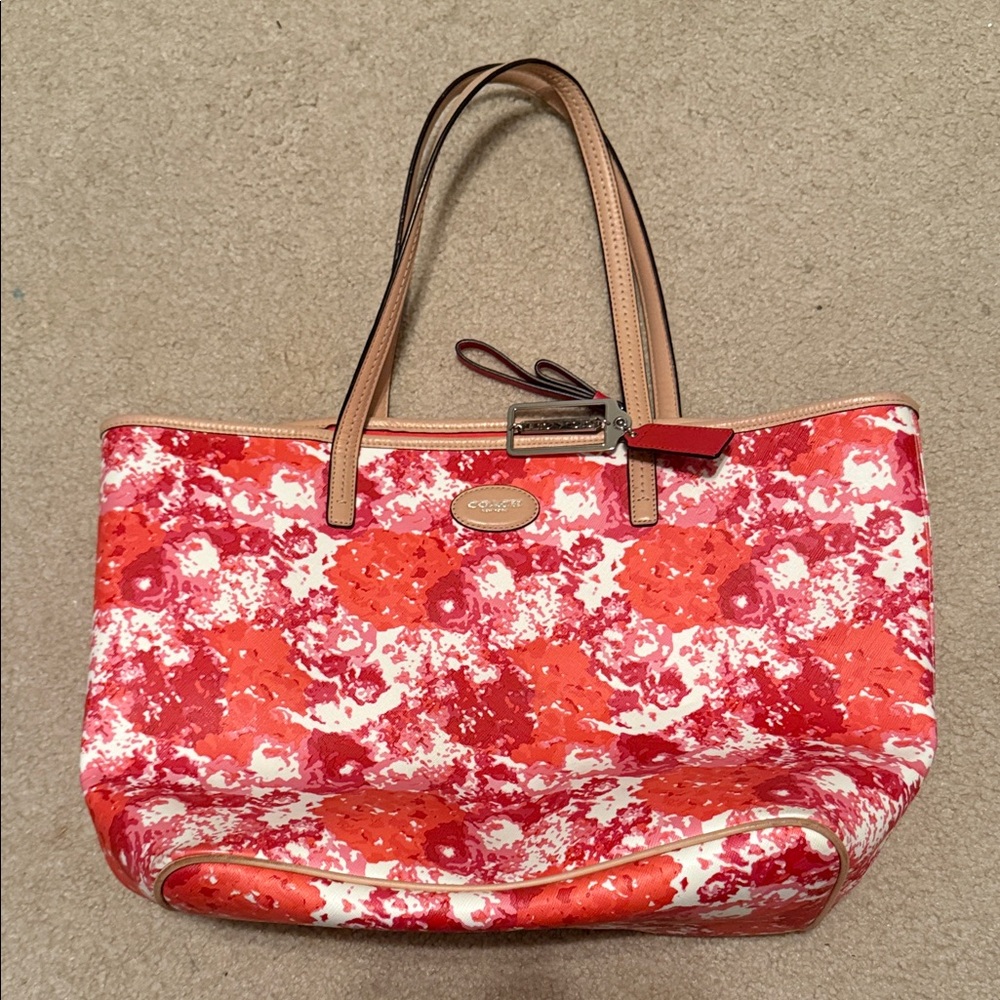Coach Bucket Bag